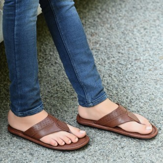 sandals for men under 200