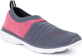 bata women sports shoes