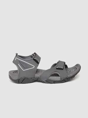 myntra sandals
