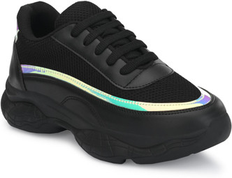 black sneakers flipkart