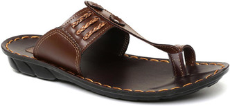 paragon style chappal