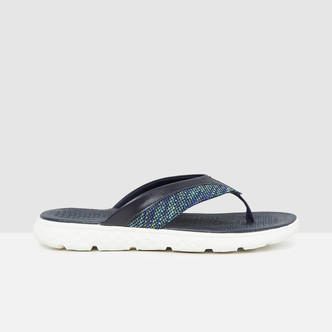 max chappals online