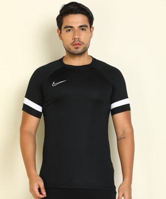 nike tshirt black