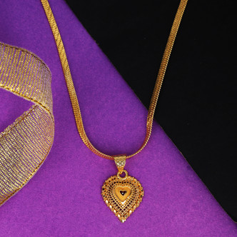 Buy Chains/Necklaces Online (गले 
