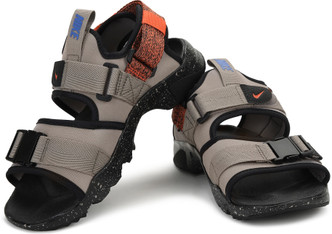 nike strap sandals mens