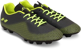 nivia predator boots