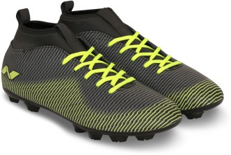 nivia predator boots