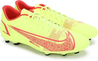 nike football shoes under 4000