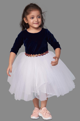 small girl dress photo