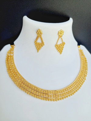 Long Gold Necklace Designs 