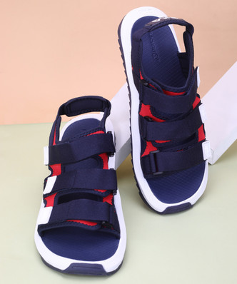 black fila sandals