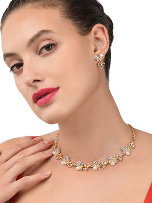 Buy Necklaces For Girls online at Best 