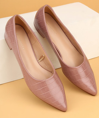 2 inch closed toe heels