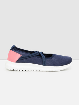 Max Womens Footwear - Buy Max Womens 