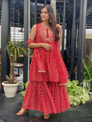 Womens Ethnic Wear - Buy Latest Ethnic 