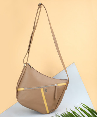 baggit small sling bags