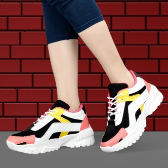 sports shoes for girl flipkart