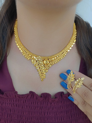 Long Gold Necklace Designs 