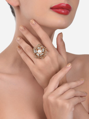 Pearl Rings - Buy Pearl Rings Designs 