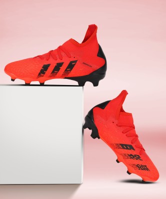 football boots on flipkart