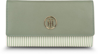 tommy hilfiger handbags flipkart