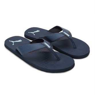 black puma flip flops