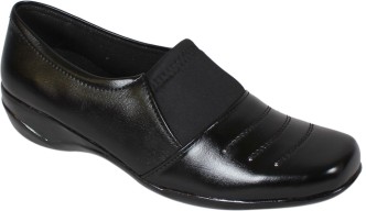 formal footwear for ladies