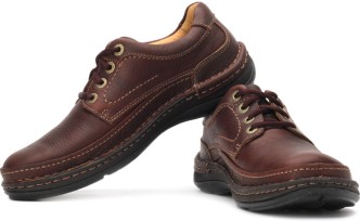 clarks shoes online india