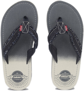levi's slippers online