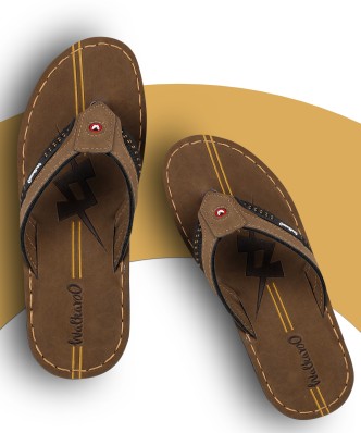 walkaroo slippers for men