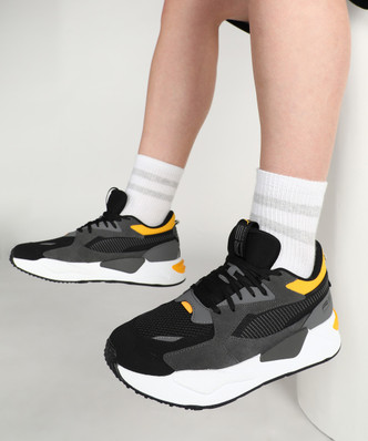 Best Shoes Under 5000 Rupees - Buy Best 