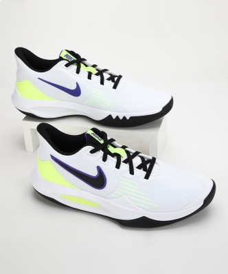 nike sports shoes price 2000 to 3000