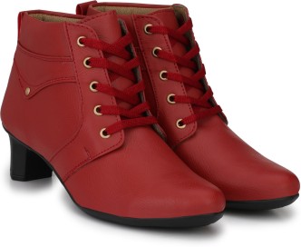 boot red colour