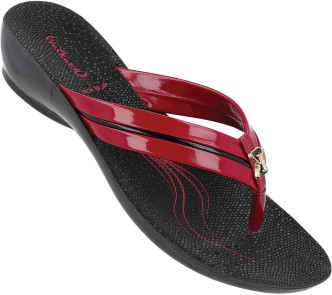 walkaroo slippers for ladies