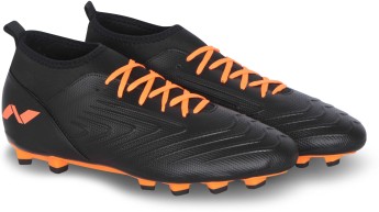 nivia oblique football shoes