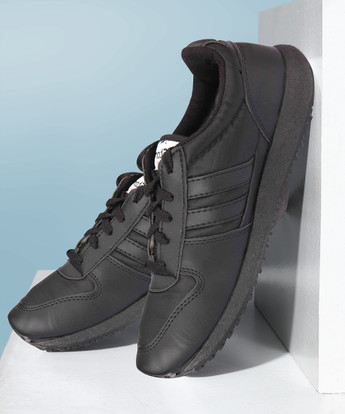 Unistar 035-R Walking Shoes For Men 