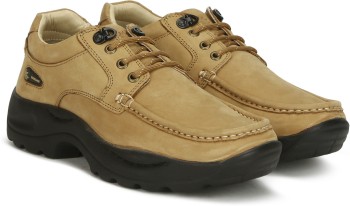woodland shoes 492