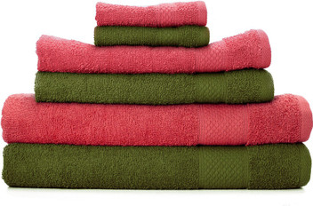 dark green towels