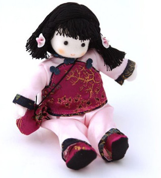 green tree musical dolls