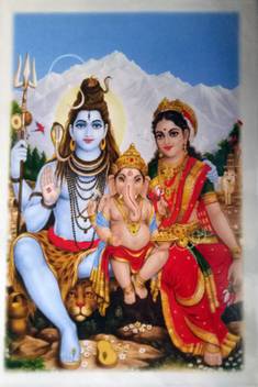 Naman Shiv Parivar Decorative Showpiece 2 54 Cm Price In India Buy Naman Shiv Parivar Decorative Showpiece 2 54 Cm Online At Flipkart Com