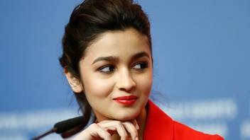 Alia Bhatt Red Lips And Red Dress Fine Art Paper Hd Wallpaper