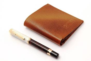 Ledos Premium Leather Mens Wallet Designer Gift Combo Fashion Accessories Pen Gift Set Buy Ledos Premium Leather Mens Wallet Designer Gift Combo Fashion Accessories Pen Gift Set Pen