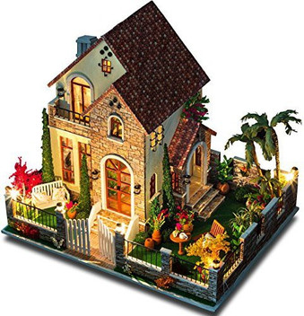 miniature beach house kit