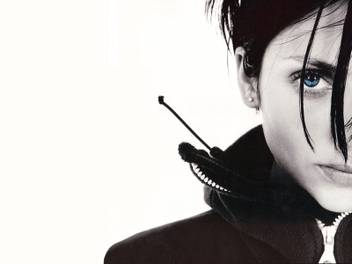 Akhuratha Blue Eyes Musicians Natalie Imbruglia Selective