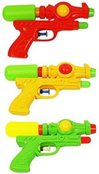 water guns that shoot far