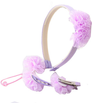 hair bands and clips