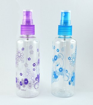 small spray bottles plastic