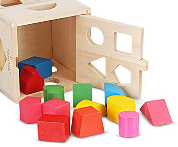baby wooden shape sorter