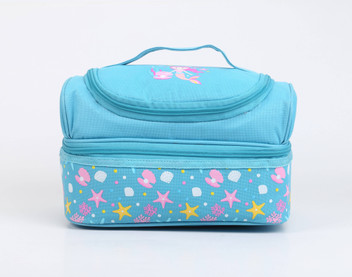 smily kiddos lunch box