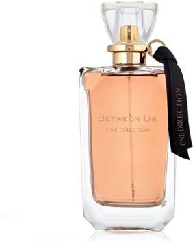 Buy One Direction Between Us Eau De Parfum Spray For Women 3 4 Oz Eau De Parfum 100 Ml Online In India Flipkart Com